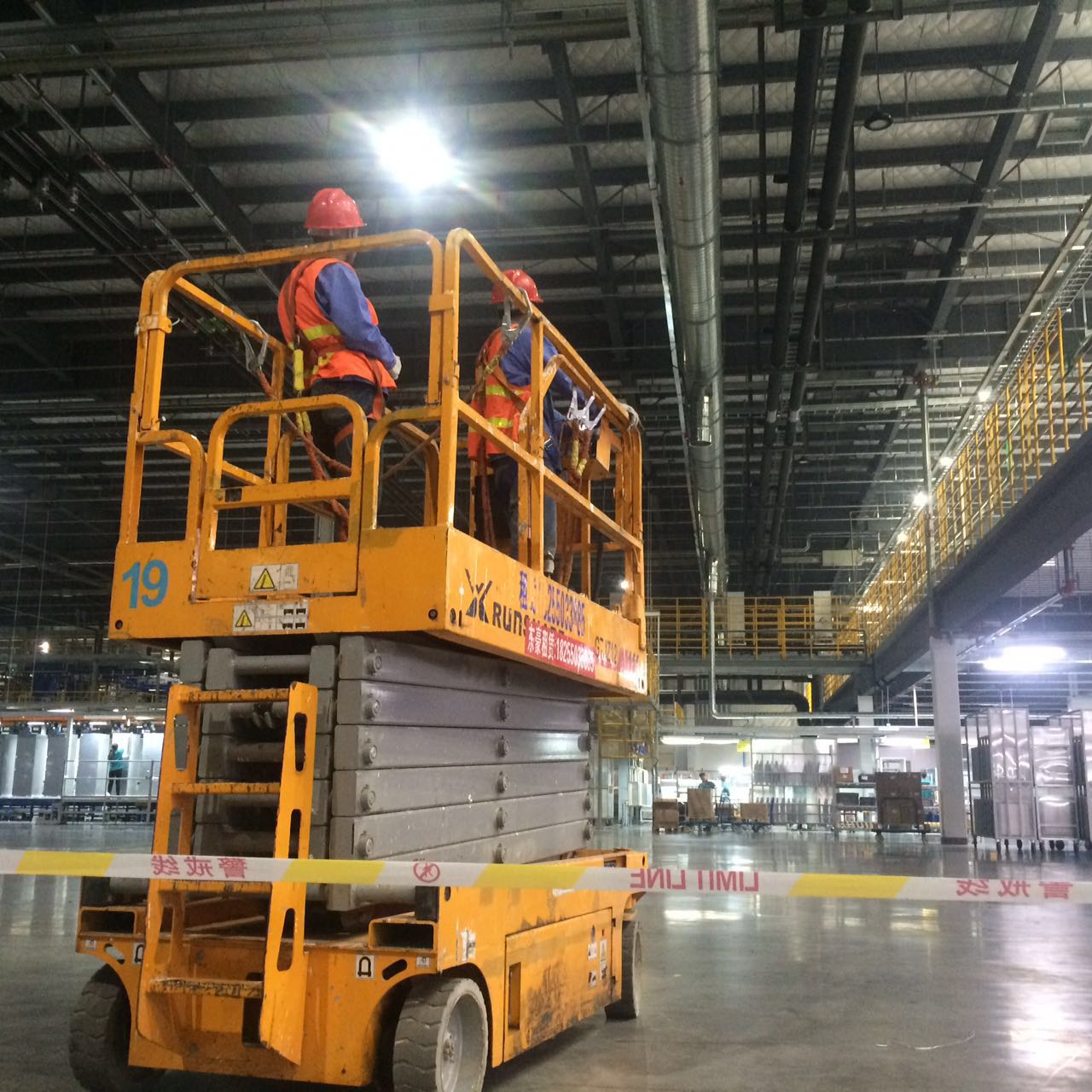 鑫藍(lán)環(huán)保廢氣處理設(shè)備 鑫藍(lán)環(huán)保廢氣處理設(shè)備